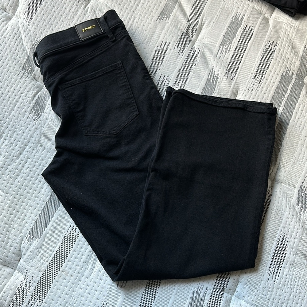 Express Wide-Leg High-Rise Jeans
